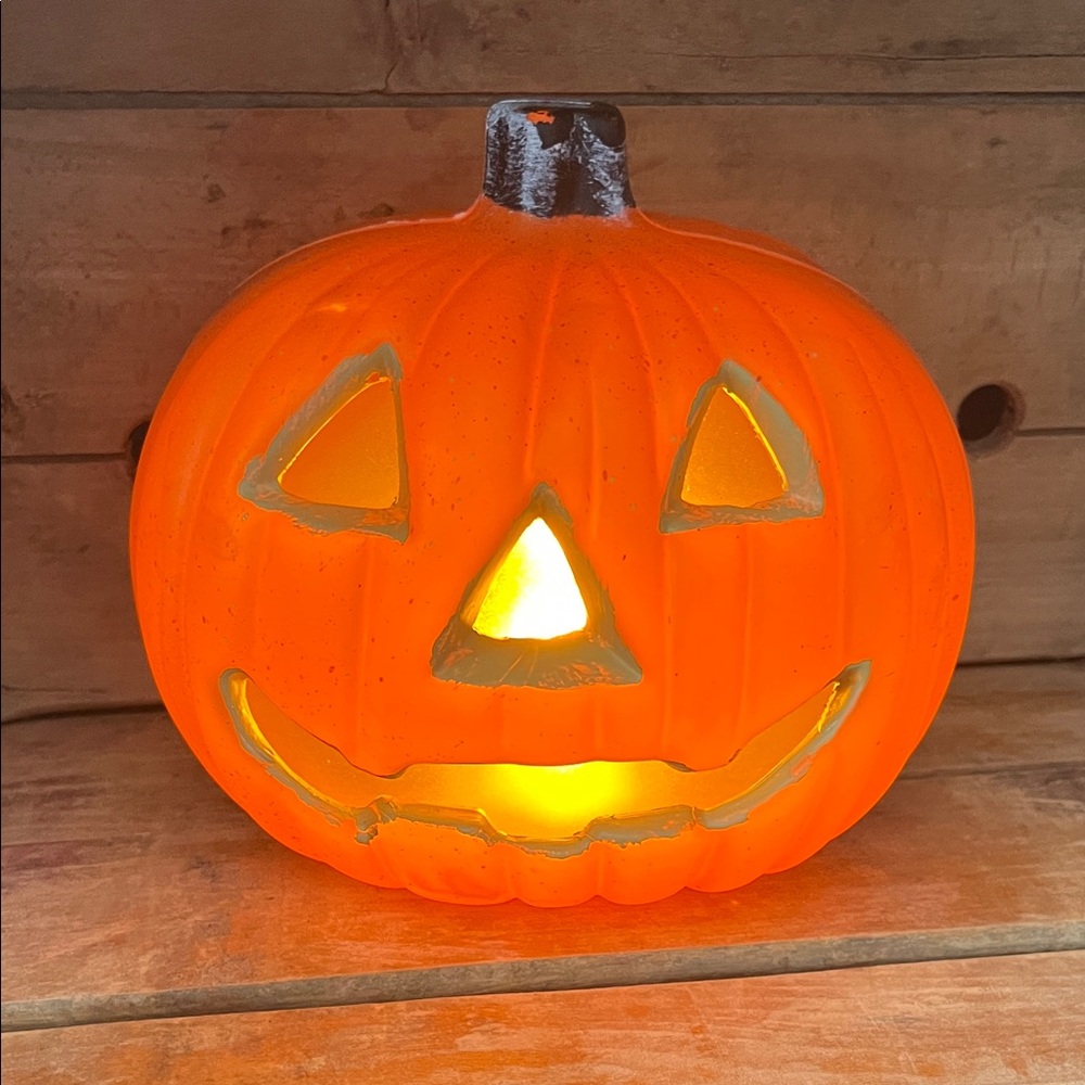 Light-Up Jack-O'-Lantern Decoration